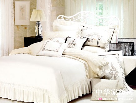 ���򼯈F(tu��n)�����Ϻ��Ҽ�չ