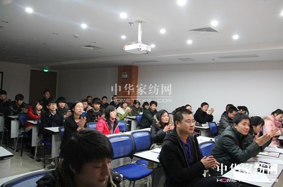 �Ӊ��R���̈F(tu��n)�(du��)��K�����(hu��)