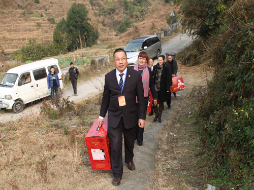 ʢ��F�_չο�������������