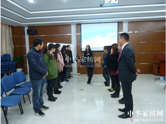 ���z�Ҽ����̄�(w��)�����㉺������Ӗ�����_��