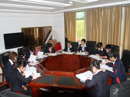 ʢ��F�F��֧�����Fί����һ�ΈF����¡�����_