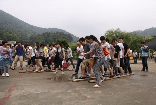 ��ϲ���_չ���͑�����(d��ng)������I(y��)������