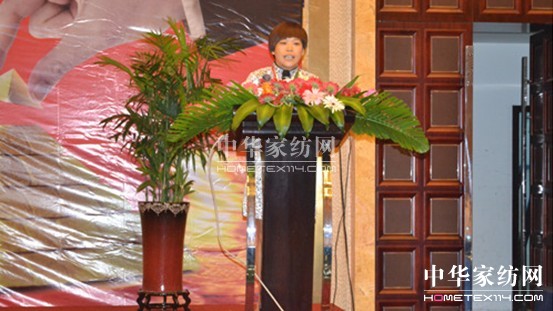 ���Z���ﶬ���A•δ��(l��i)�����̕�(hu��)ʢ���_Ļ