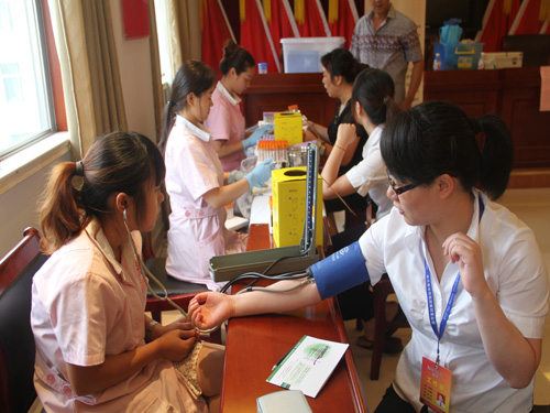 ʢ��F(tu��n)�_չ�����w�z���(d��ng)