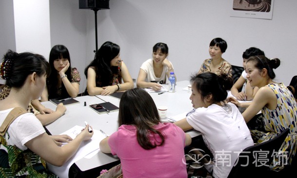 Ϸ2012ȠI(yng)N(xio)ϵy(tng)Ӗ(xn)(hu)_(ki)