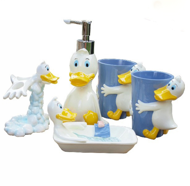 �Ҿ���Ʒ15�����֬�l(w��i)ԡ�׼�