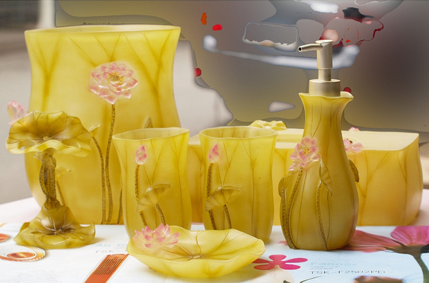 �Ҿ���Ʒ15�����(sh��)֬�l(w��i)ԡ�׼�