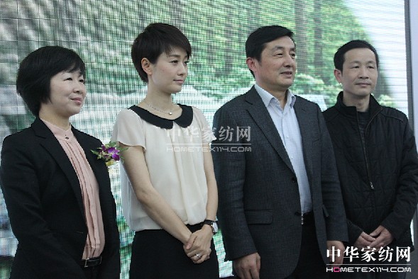 ����Ч��(y��ng)ϯ���Ҽ���չ��(hu��)�٬F(xi��n)�߳�