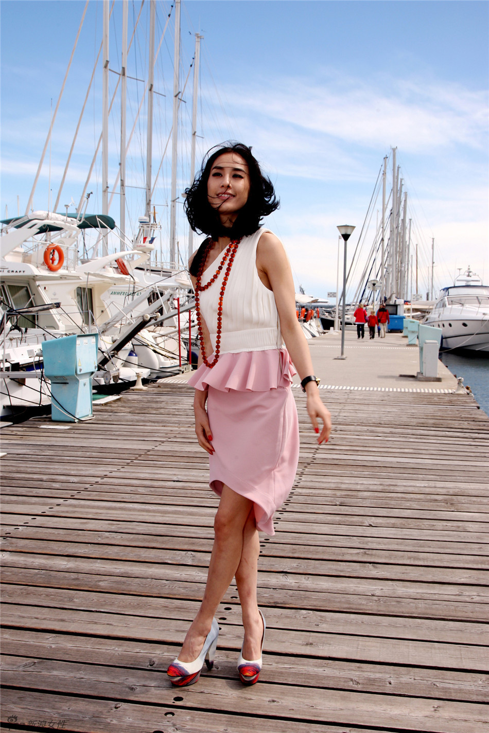 黃圣依戛納電影時(shí)尚之旅造型大盤點(diǎn)