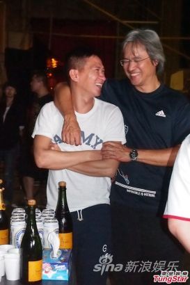 劉青云張家輝古天樂為新片負(fù)傷上陣