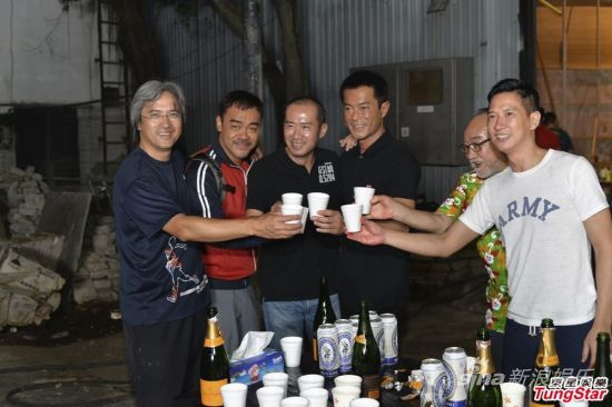 劉青云張家輝古天樂為新片負(fù)傷上陣