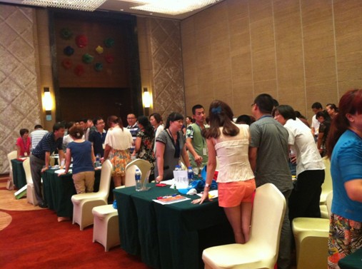 �{�z���͑��I�N����A�M�ɹ�