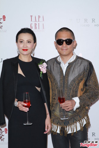 劉嘉玲大笑否認(rèn)查崗梁朝偉 稱感情堅(jiān)固