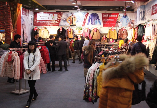 𲩕(hu)_Ļ˚߿Ƽ(chung)a(chn)Ʒu