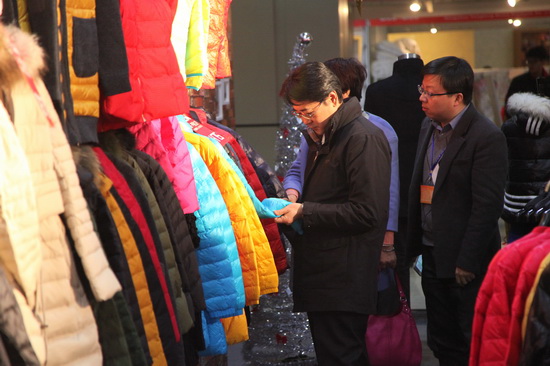 𲩕(hu)_Ļ˚߿Ƽ(chung)a(chn)Ʒu