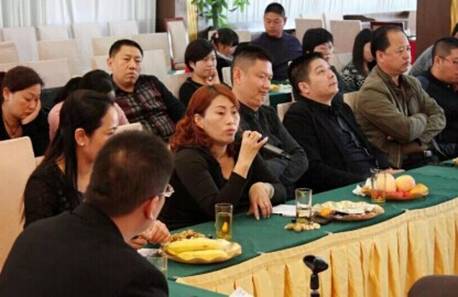 ˍuҼ2015Ʒbp(hu)߽(jng)N(xio)Մ(hu)AM(mn)Y(ji)