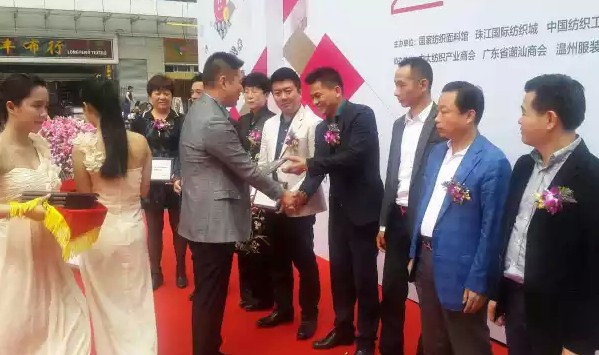 2015(gu)Hr(sh)мA(dng)ʽ_(ki)Ļ