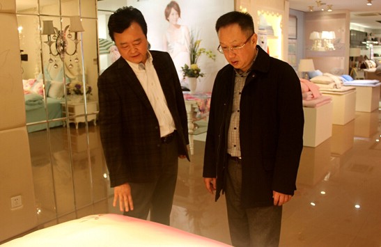 ЇҼИI(y)f(xi)(hu)(hu)LAһWRûʼF(tun)ҕ{(dio)