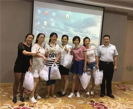 PʢҼ2016ﶬƷӖȫѲվAMĻ