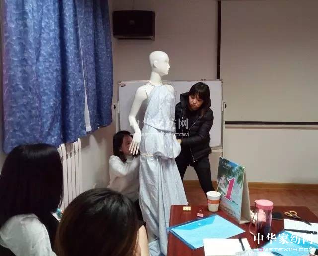 PʢҼӢףfՓl(shu)Ӣ