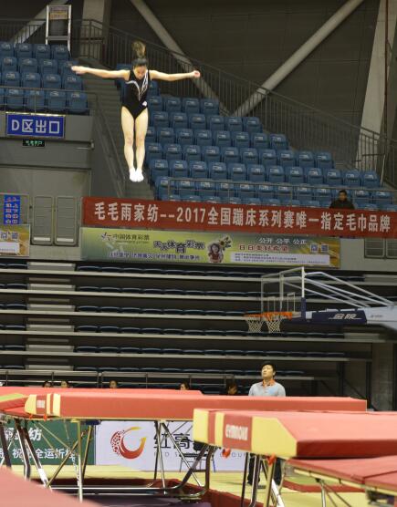 ëëҼȫĴϵِ\(yn)(dng)ëŮ