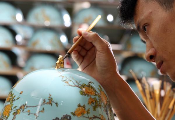 ڶYƷҾչʢĻȫ̸c(din)