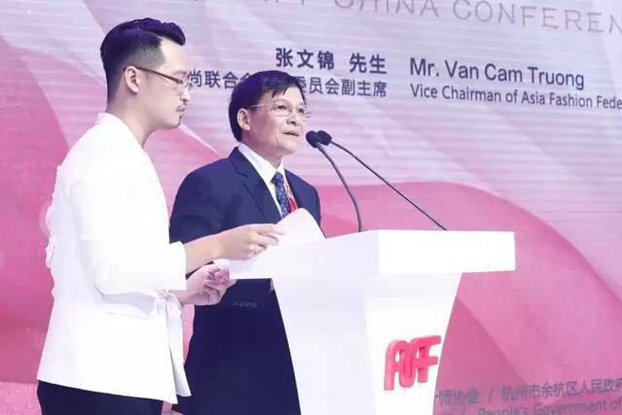 ˼ޕr(sh)¸߶ȡ2017ޕr(sh)(lin)ϕ(hu)Ї(gu)(hu)ں_