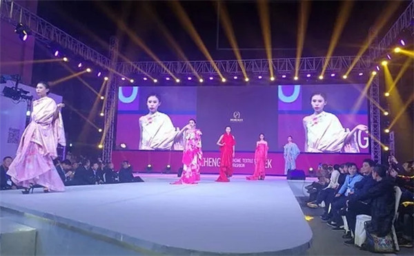 rI(lng)2017ɶҼ•ɶrbݾʆĻ