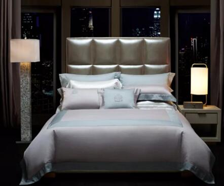 博洋家紡“七星”極簡(jiǎn)主義真絲床品系列榮獲2017年度紡織十大創(chuàng)新產(chǎn)品