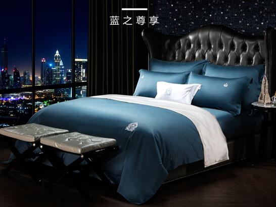 博洋家紡“七星”極簡(jiǎn)主義真絲床品系列榮獲2017年度紡織十大創(chuàng)新產(chǎn)品