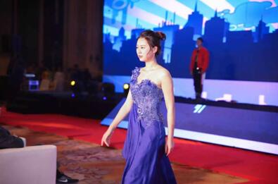 2018ҼF(tun)L(fng)ʢӭ(hu)AMĻ