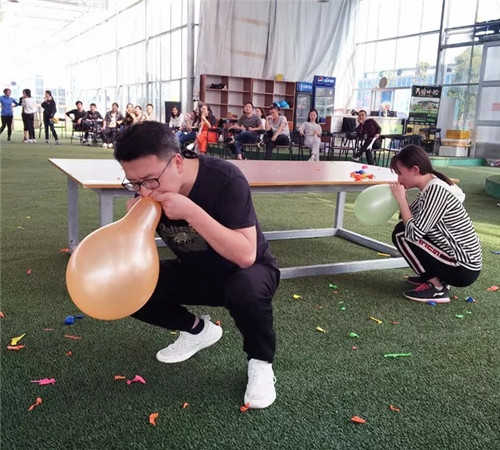 PʢF(tun)(dng)O(zhn)澳ƵZͬУ