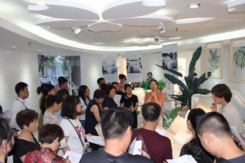 Ʒ•Ҽ2019ﶬƷl(f)(hu)AMչ