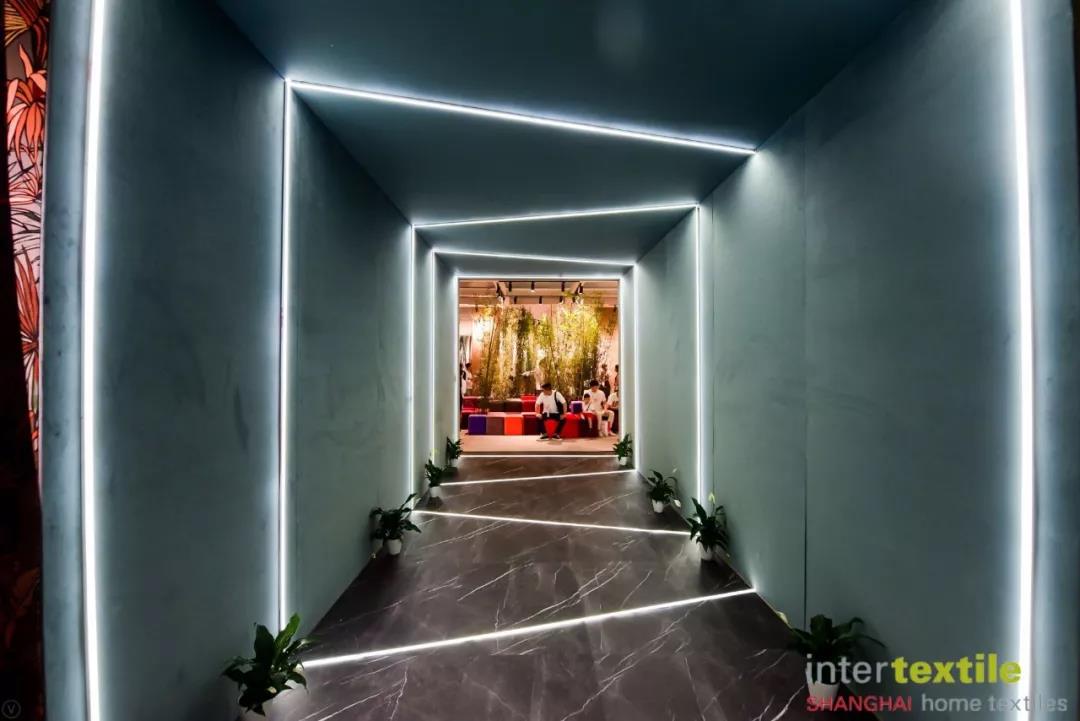 25dδk--2019ﶬҼչڇҕչģϺA_Ļ