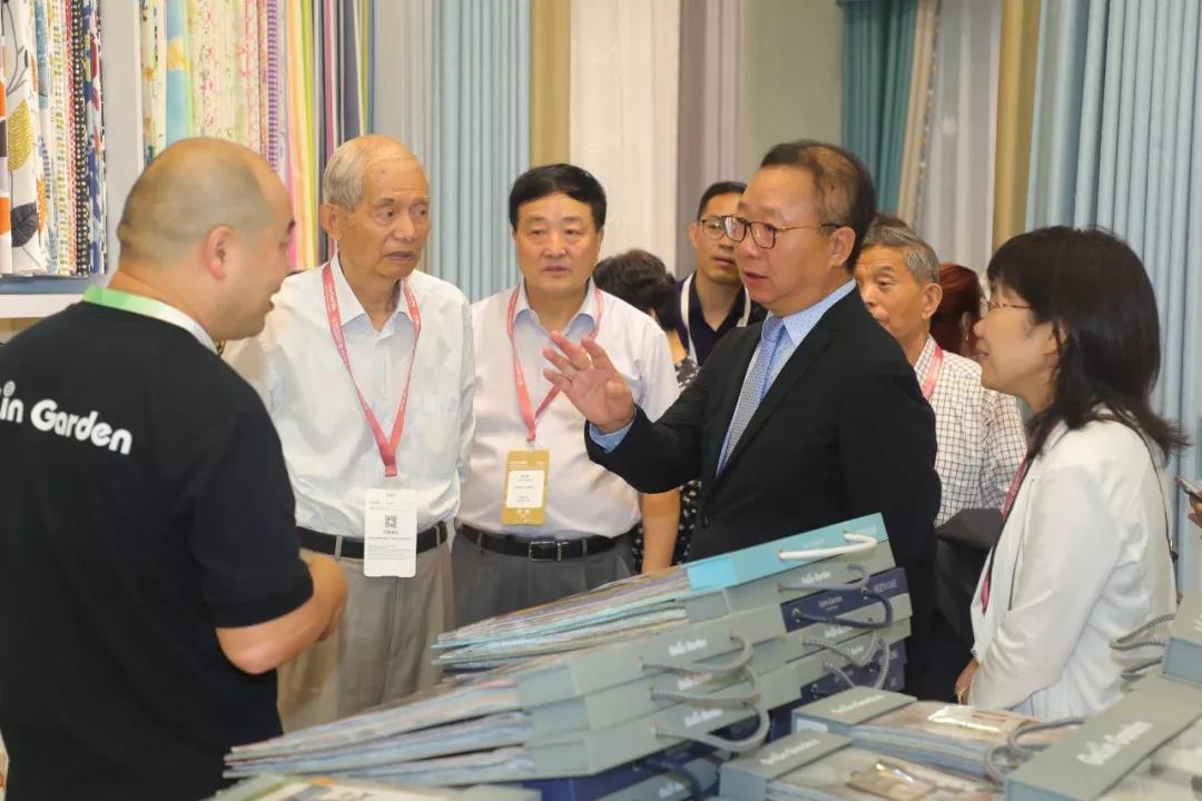 25dδk--2019ﶬҼչڇҕչģϺA_Ļ