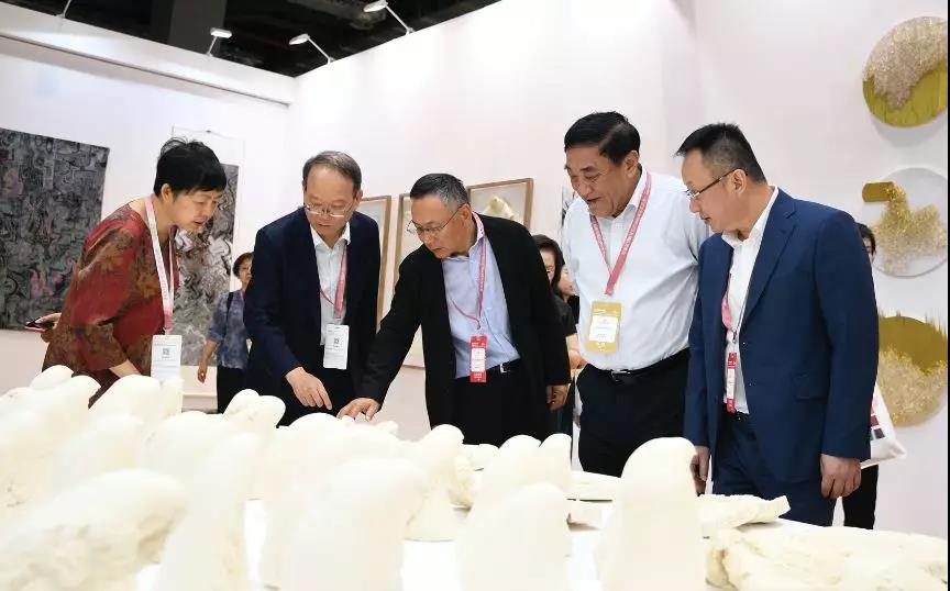 25dδk--2019ﶬҼչڇҕչģϺA_Ļ