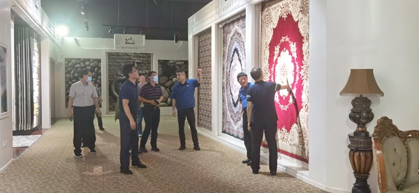 찲Tί(hu)(hu)ùI(lng)(do)|̺F(tun)