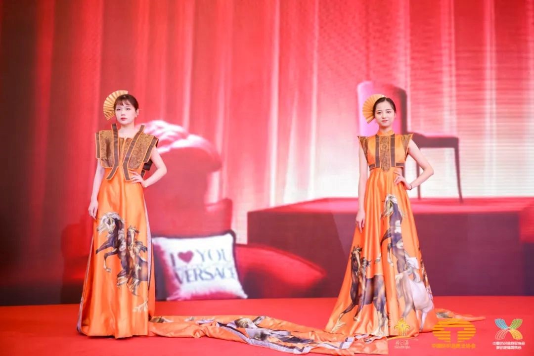 䁾֮͌·(sh)F(xin)|(zh)l(f)չ--2022Ї(yng)朴ͨ¡e