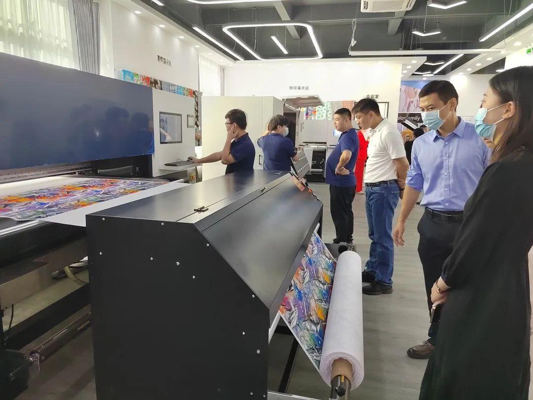 ʼƷ(sh)aӡˇչʾĳɹĻF(xin)l(f)ذƷ