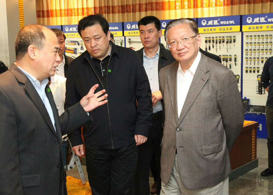 原國務委員、外交部部長唐家璇視察威力工具集團(圖3)