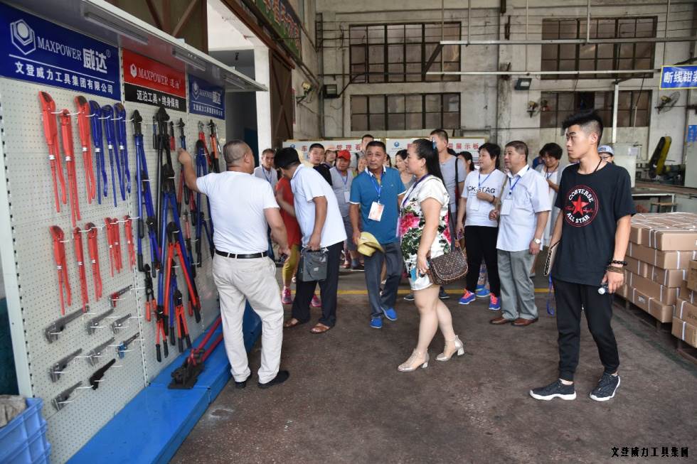 淄博參觀_07.jpg 祥鴻物資公司經銷商參觀威力集團(圖5)