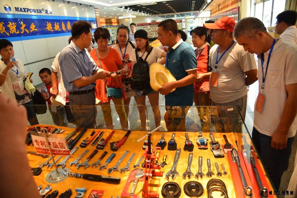 淄博參觀_10.jpg 祥鴻物資公司經銷商參觀威力集團(圖9)